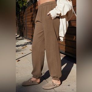 brandy melville sweatpants